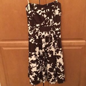 B. Smart strapless floral dress brown and white